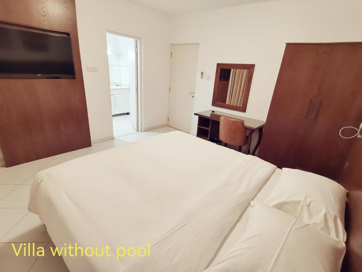 J5 Four Bedroom Villa Holiday Home In Al Wasl For Families Only Dubai Dış mekan fotoğraf